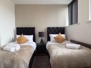 Sunderland Central 2BR Apartments - 1