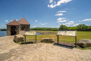 Relaxing Chalet Near Lake with Outdoor Living - 1