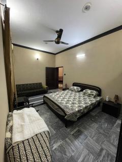 Your Perfect Home Away From Home - 5