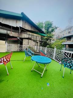 Mall Rd Murree Ciros Hotel - 4