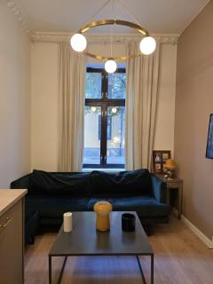 High-End 4BR Modern Flat - 10 Min Walk to Oslo S - 0