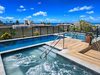 Apartamento com Piscina Rooftop e Hidro perto do Centro e da Praia, Porto Blue Porto de Galinhas - 0