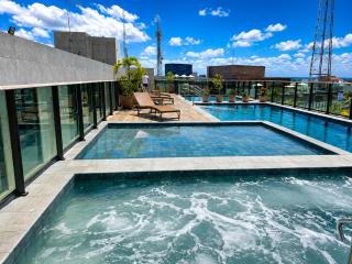 Apartamento com Piscina Rooftop e Hidro perto do Centro e da Praia, Porto Blue Porto de Galinhas - 8