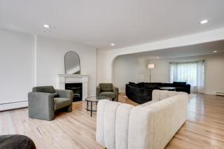 Furnished New City Home w/ Pool & Game Room - 2