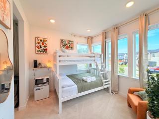 Cozy Ensuite Room Near Mt Rainier and Seattle - 9
