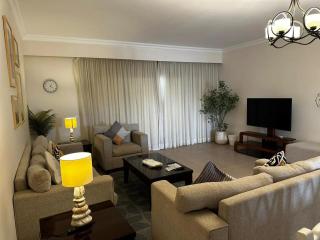 Almaza Bay Serviced Apartments By BlueKeys - 8