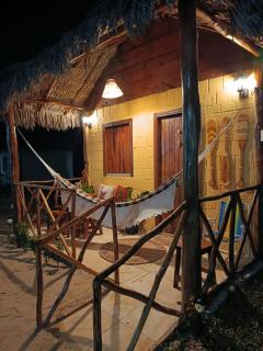 CHALÉ FAMILIA LG - Condominio - Praia Peito de Moça Luis Correia - 0