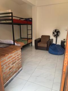 Noname Hostel And Cafe - 2