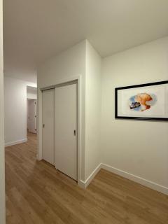 Downtown Modern 2BD Corner Condo City Views - 3