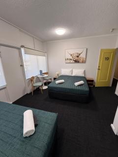 Manning River Motel - 6