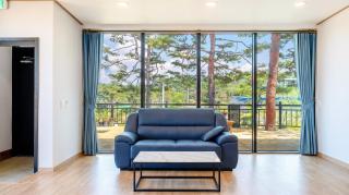 Goseong Pinetree Pension - 7