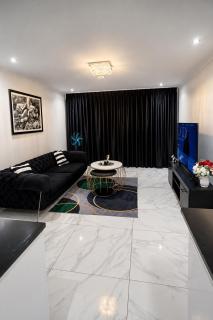Elegant 1BR Apartment with Balcony - Cidade Do Cabo - 9
