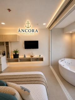 Suite con jacuzzi privado y vista al mar - 5