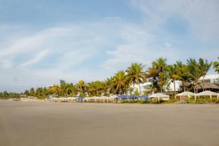Kasa Grande Punta Blanca playa, parqueo, Wi-Fi, AC, cocina, BBQ - 0