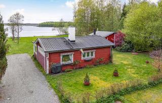 3 Bedroom Beautiful Home In Ljungbyhed - 0