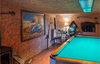 Stunning Home In Banovina - 4