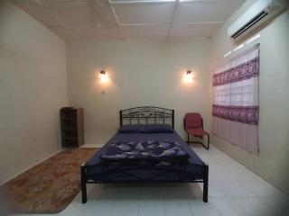Homestay Temerloh MyQaseh - 1