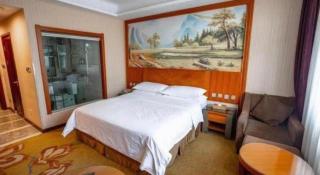Vienna Hotel Tongliao Ke'erqin - 3