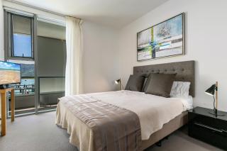 Cairns Private Apartments - 9