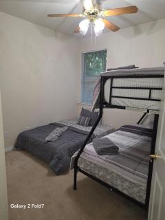 Weatherford Heritage House Classic Texas charm - 8