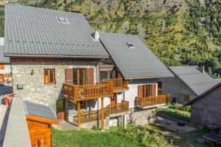 Chalet Lucette - bijoux style 200m from the piste - 1