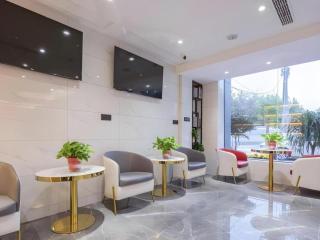 GreenTree Inn Express Shangqiu Beihai Road South Railway Station - 1