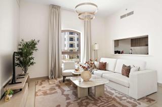 Silkhaus Vacation Homes Premium 1BR Stay in Yas Golf Collection - 8
