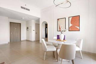 Silkhaus Vacation Homes Premium 1BR Stay in Yas Golf Collection - 2