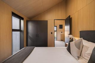 Cosy Peak Retreat with Remarkable Mountain View - 7