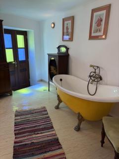 Agia Marina Bijou - 1
