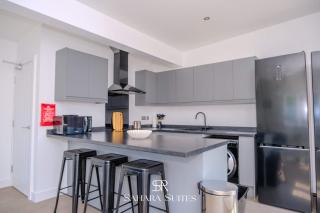 Spacious Ensuite Apartment - Sleeps 12 - Derby City Centre - Parking - 7