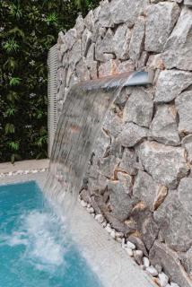 Family Pool Suite - 3