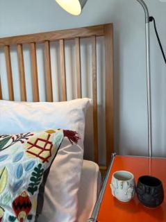 Korean life, dressing room, 3 beds, 8 minutes to the station, long-term stay, airport bus, washing machine, dryer, Yeouido - 3