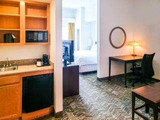 Comfort Suites Ardmore - 9