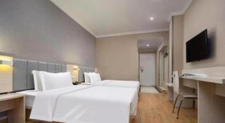 7 Days Inn Changsha Jingwanzi International Furniture Plaza - 1