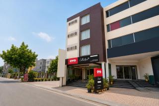 Collection O by OYO Zirakpur - Patiala Road Formerly Hotel Anvay - 4
