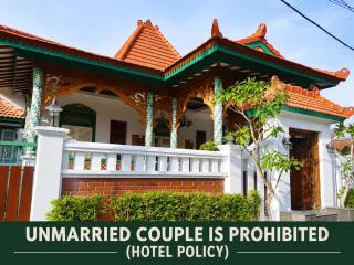 Rumah Jawa Guest House (Syariah) - 8