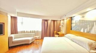 Vienna Classic Hotel Guilin Quanzhou Central Square - 3