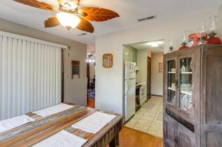 Fishing Pond & Screened Deck 'Mourning Dove Lodge' - 2