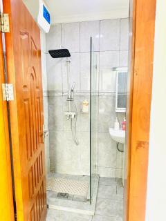 Spacious Studio UrbanNest City Center with Fast WiFi and 24 - 7 Security - 3