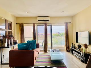 Family friendly 2BR APT, The Gallery, East Legon - 8