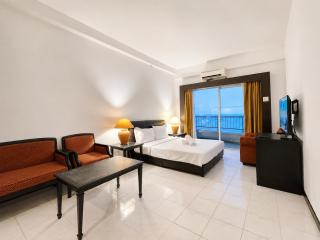 Rainbow Paradise with Beach in Tanjung Bungah - 3