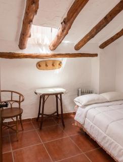 Spacious comfortable house in Quesada with balcony - 3