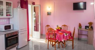 Appartement à Anse-Bertrand – 70 m² avec piscine - 9