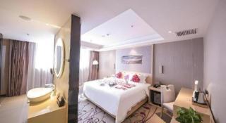 Lavande Hotel Beijing Guanganmen Lize Commercial Zone - 4