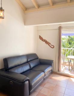 Appartement avec vue sur jardin à Les Trois-Îlets - 2