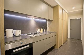 Exclusive Corner Unit With Views with Pool and Gym MT1410 - 3