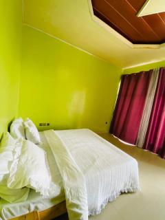 Spacious Private room - 4