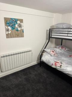 Quiet Sleeps 7 Notts City Transport, Motorpoint Trent Bridge Basement - 2