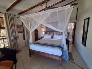 Casa Cabana Beach - 2